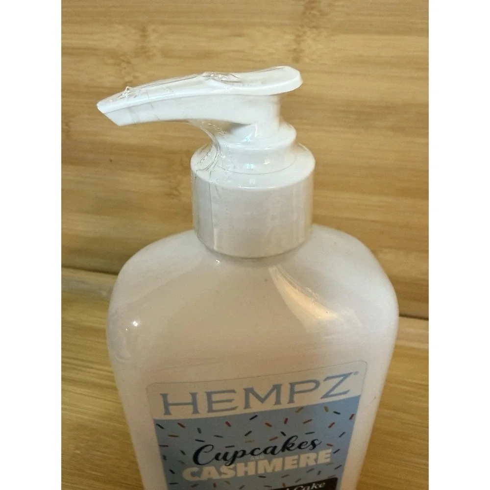 HEMPZ Cupcakes & Cashmere Buttery Pound cake & Orange Zest- 48 Hour‎ Hydration